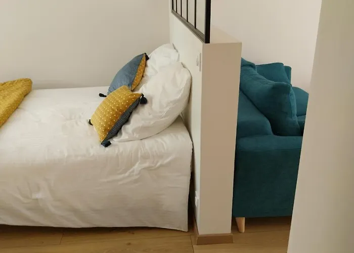 Agreable A La Campagne Et Proche De La